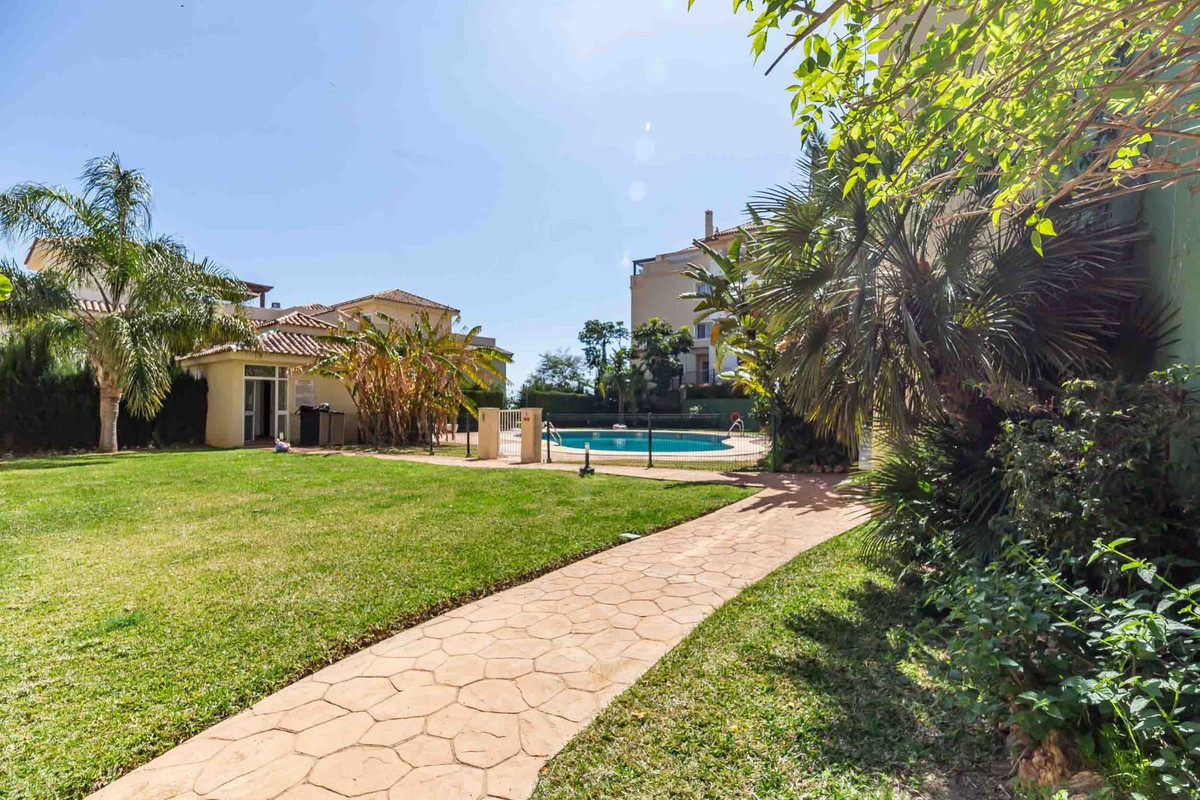 3 Bed Apartment for sale in Mijas Costa Del Sol, Málaga, Spain