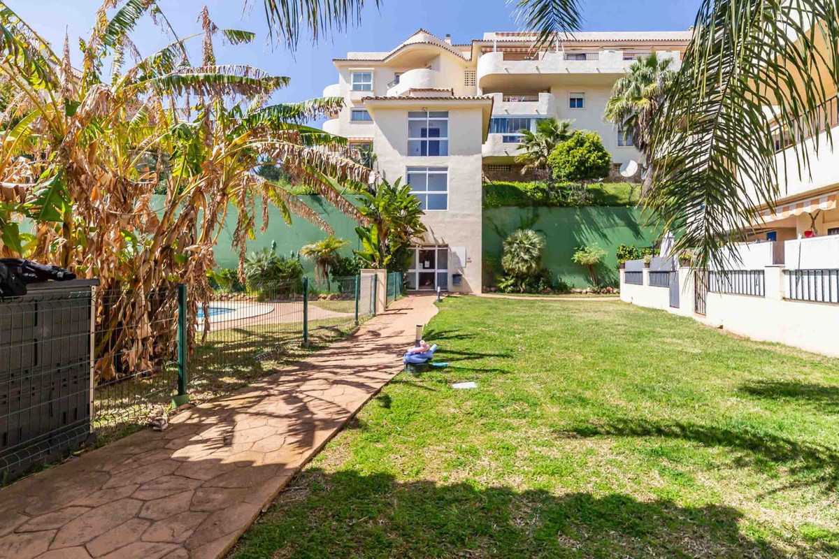 3 Bed Apartment for sale in Mijas Costa Del Sol, Málaga, Spain