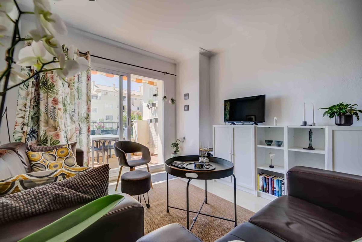 3 Bed Apartment for sale in Mijas Costa Del Sol, Málaga, Spain