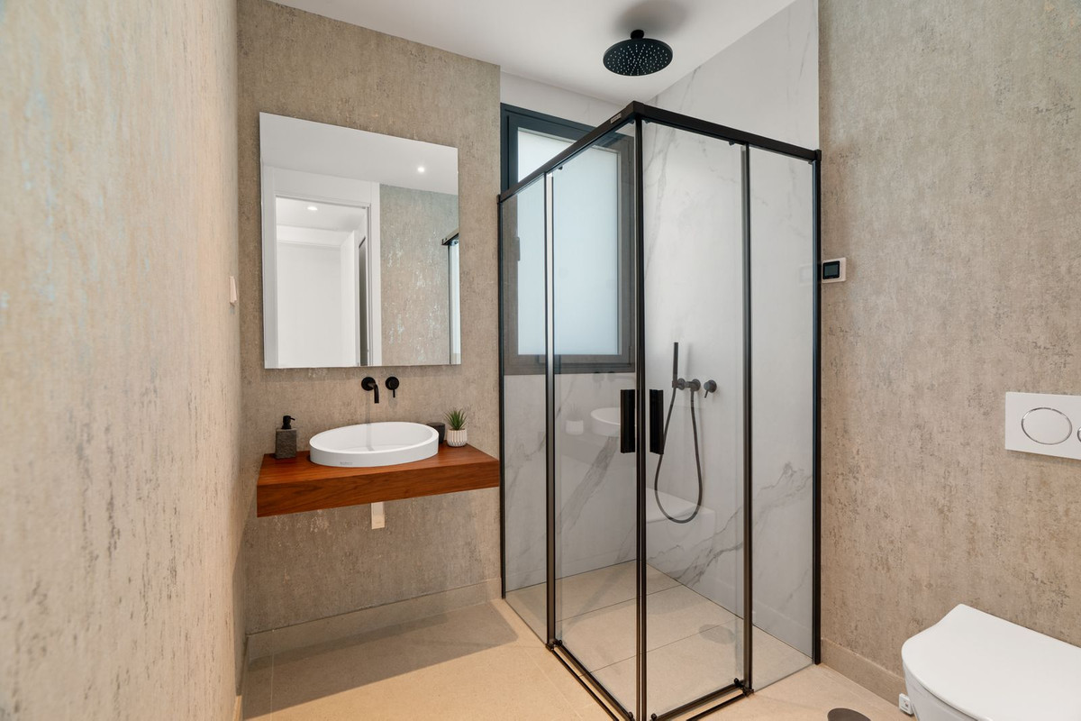 3 Bed Apartment for sale in Cabopino Costa Del Sol, Málaga, Spain