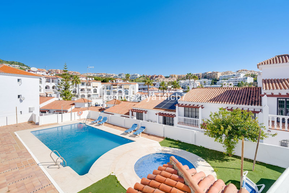 2 Bed Apartment for sale in Riviera Del Sol Costa Del Sol, Málaga, Spain