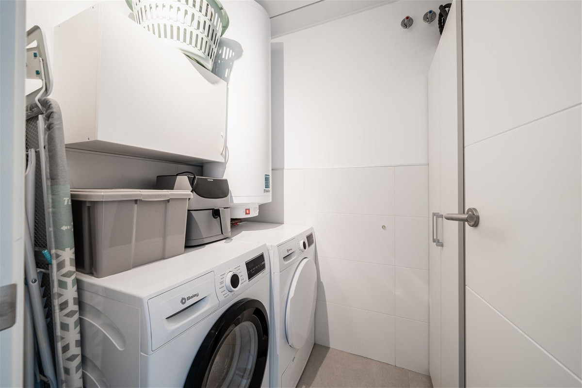 2 Bed Apartment for sale in Manilva Costa Del Sol, Málaga, Spain