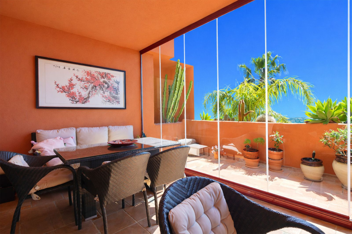 2 Bed Apartment for sale in La Mairena Costa Del Sol, Málaga, Spain