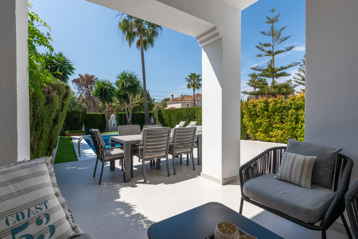 4 Bed Townhouse for sale in Bel Air Costa Del Sol, Málaga, Spain