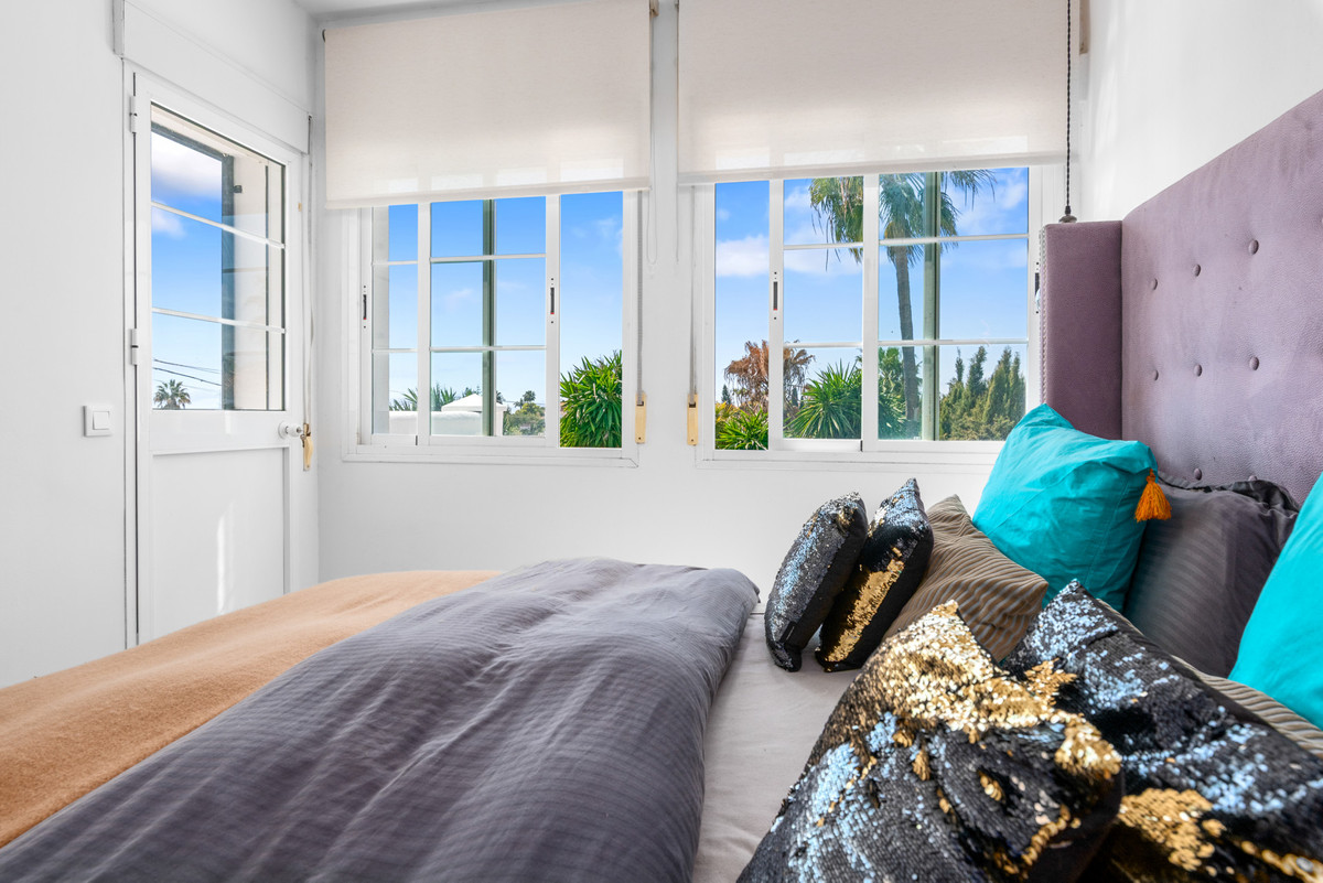 4 Bed Townhouse for sale in Bel Air Costa Del Sol, Málaga, Spain