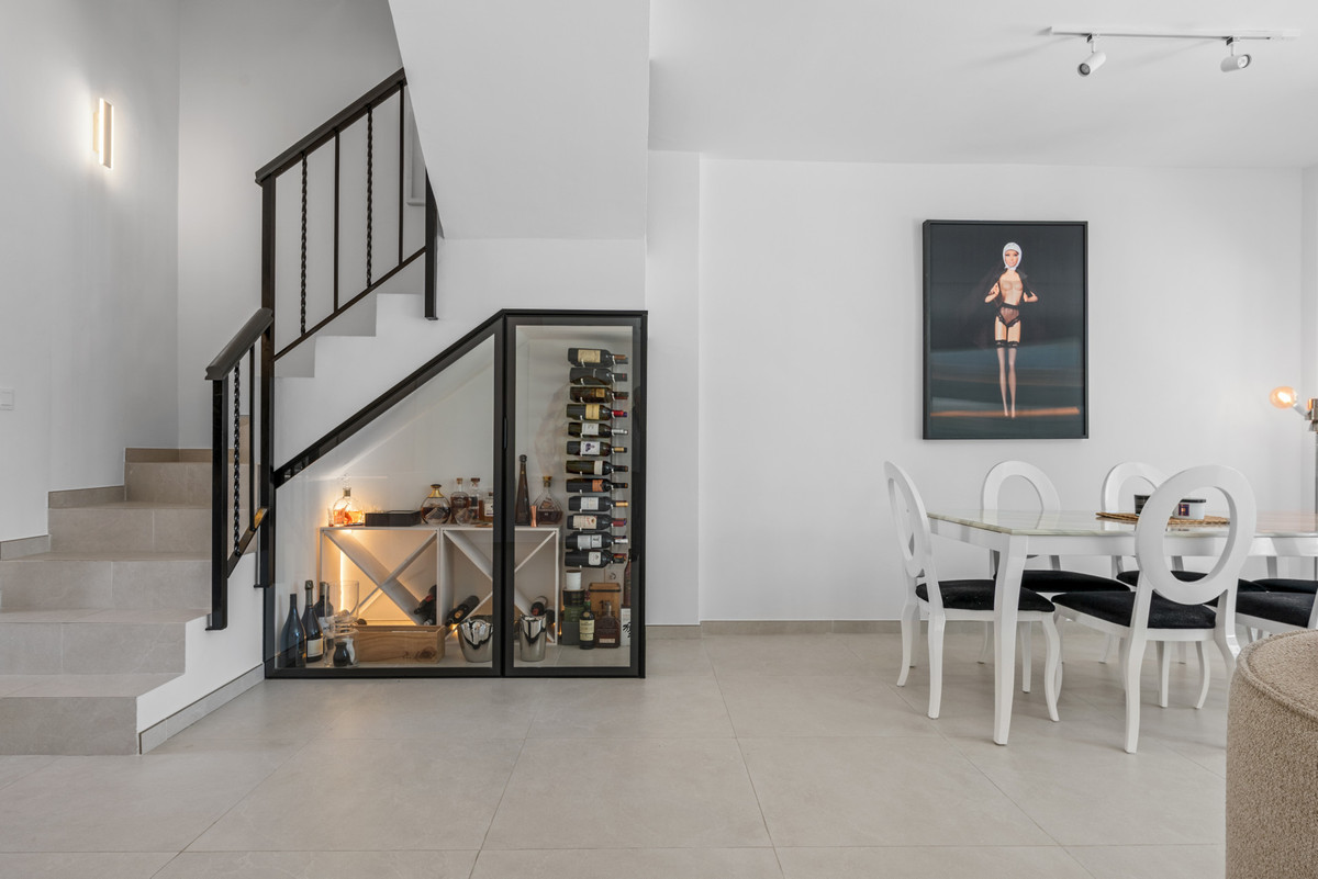 4 Bed Townhouse for sale in Bel Air Costa Del Sol, Málaga, Spain