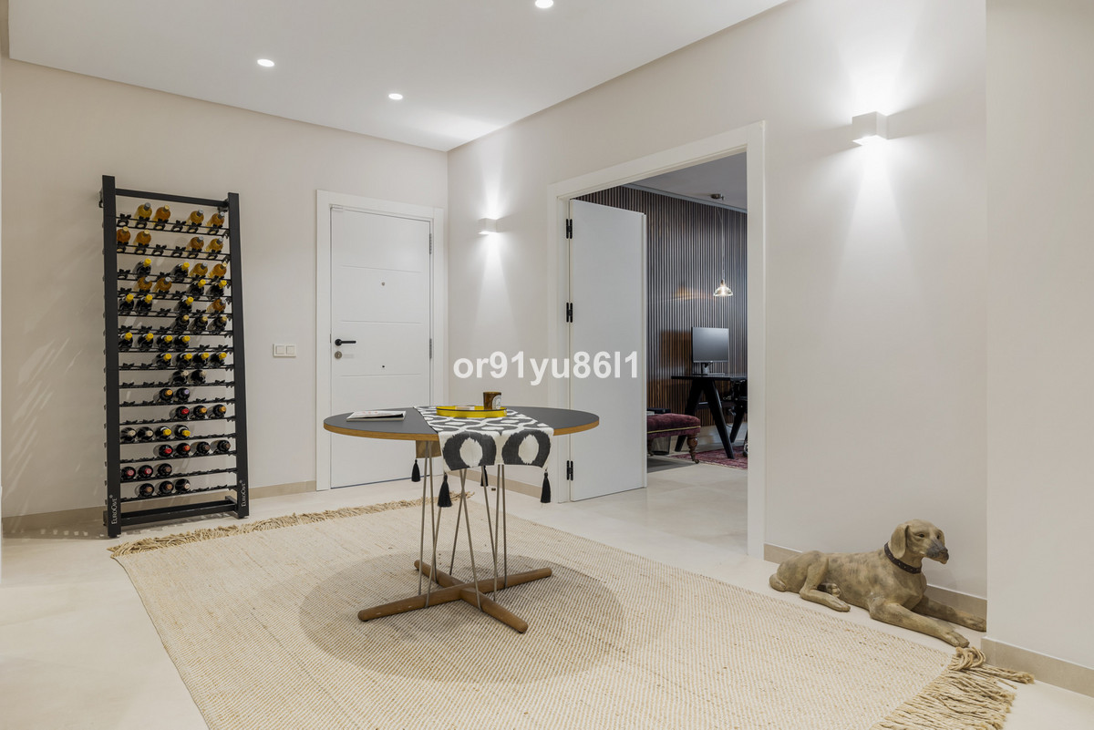 Se vende Villa - Chalet de 4 dormitorios en Costa Del Sol, Málaga, España
