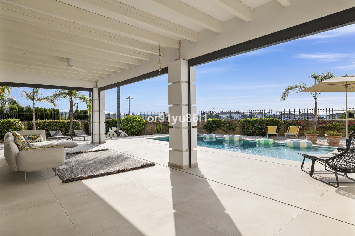Se vende Villa - Chalet de 4 dormitorios en Costa Del Sol, Málaga, España
