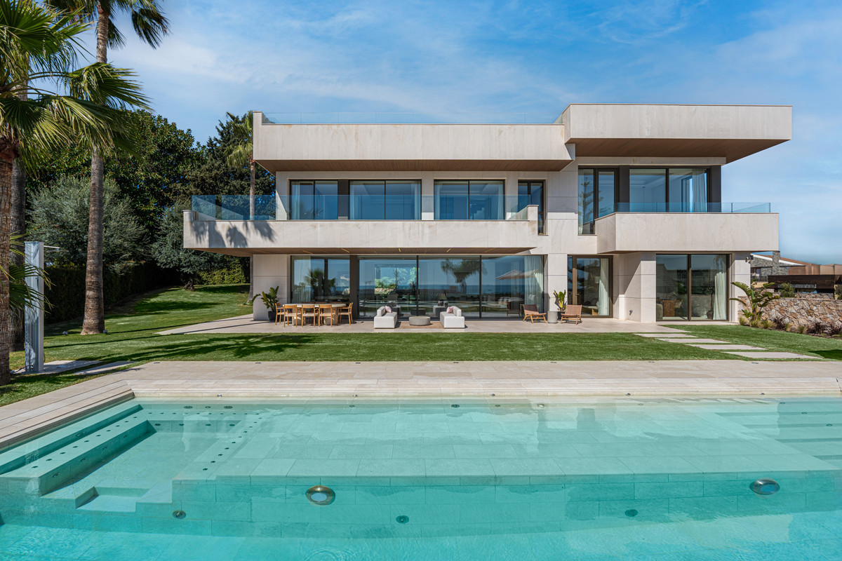 5 Bed Townhouse for sale in Málaga Centro Costa Del Sol, Málaga, Spain