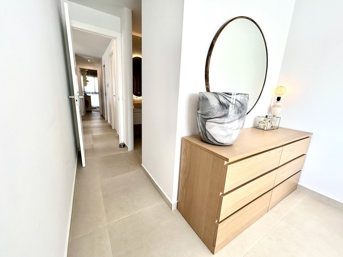 Se vende Villa - Chalet de 4 dormitorios en Costa Blanca, Alicante, España