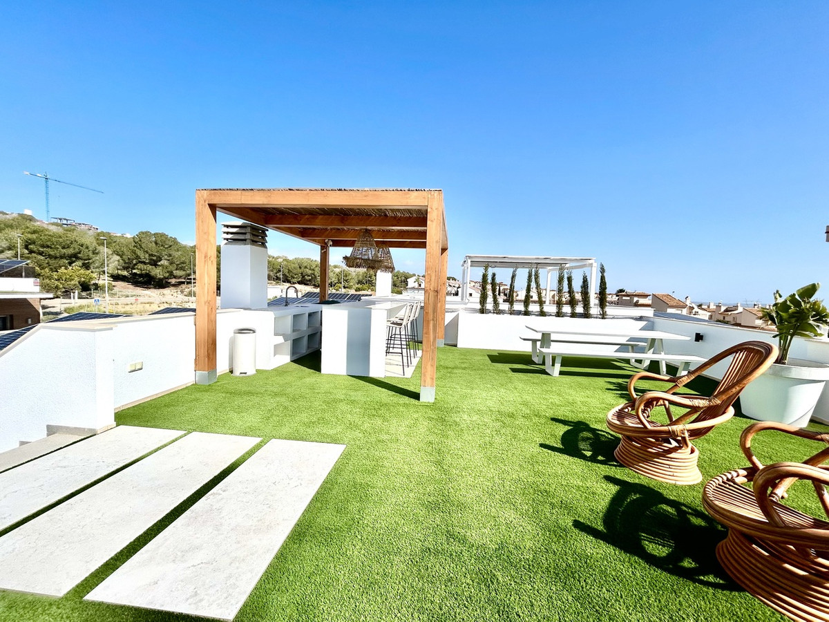 Se vende Villa - Chalet de 4 dormitorios en Costa Blanca, Alicante, España