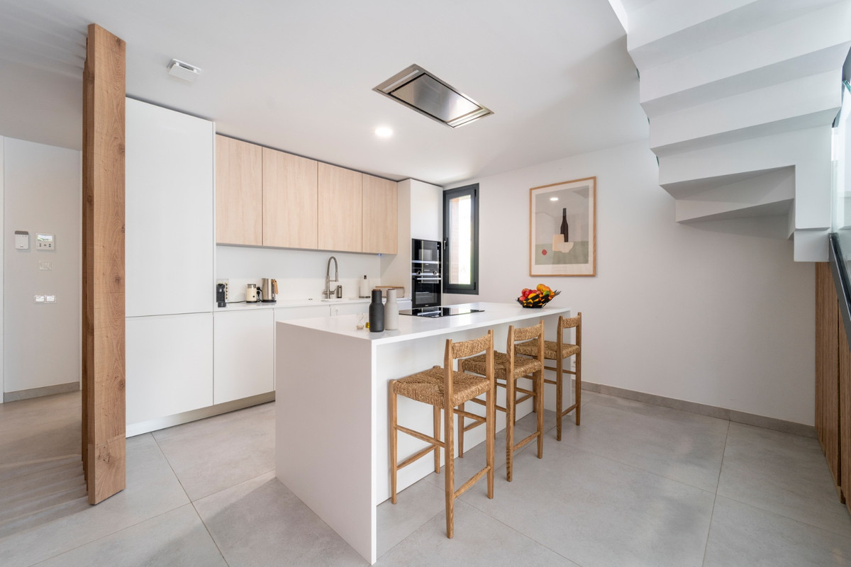 3 Bed Apartment for sale in Marbella Costa Del Sol, Málaga, Spain