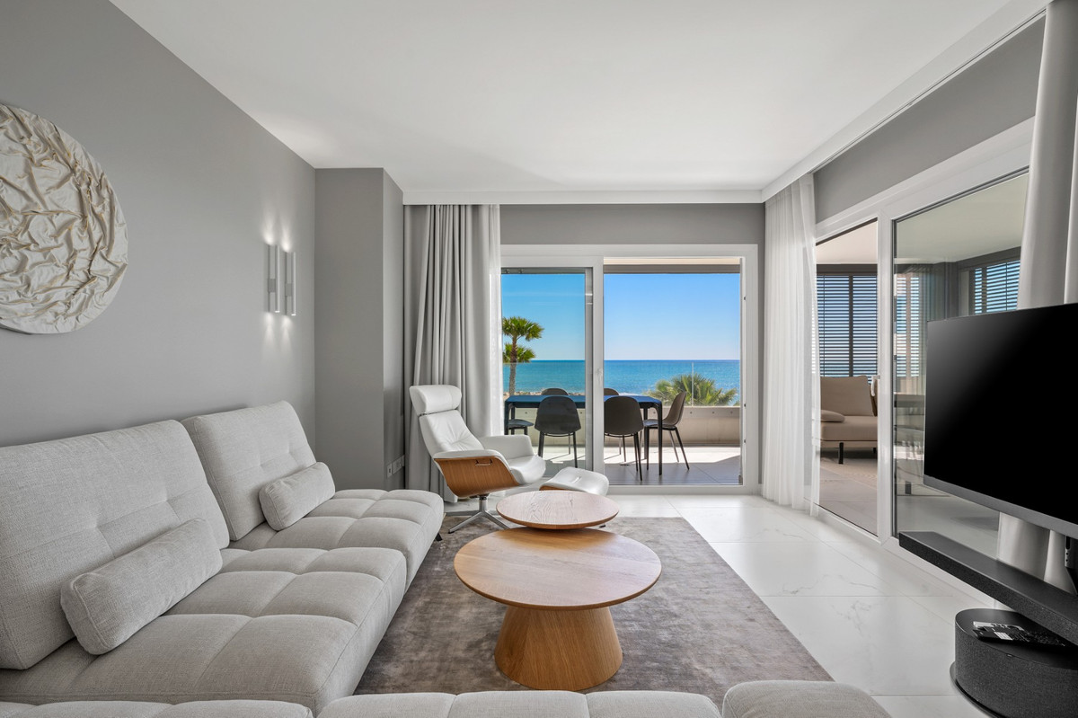 3 Bed Apartment for sale in Punta Prima Costa Blanca, Alicante, Spain