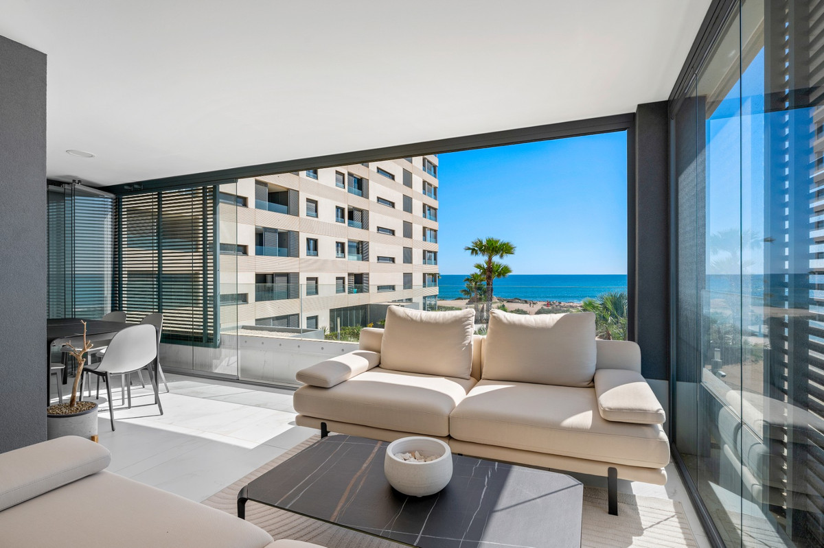 3 Bed Apartment for sale in Punta Prima Costa Blanca, Alicante, Spain