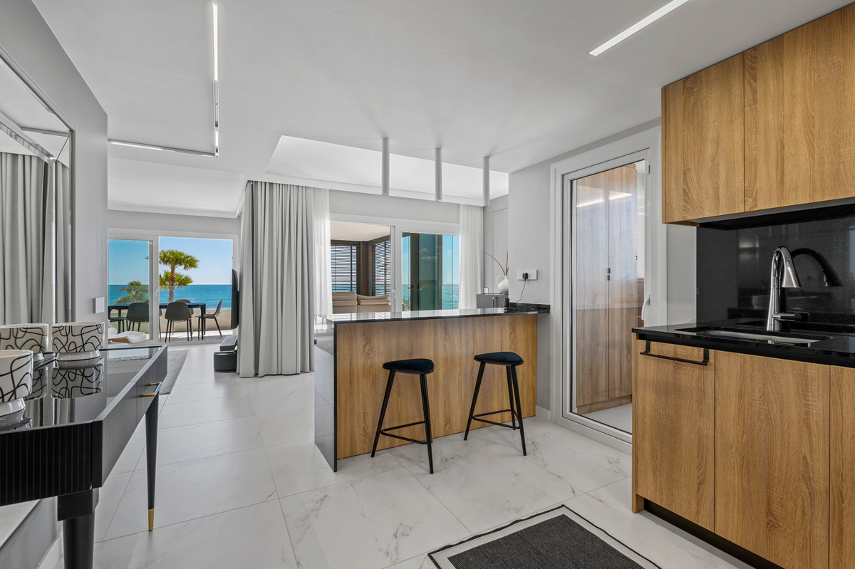 3 Bed Apartment for sale in Punta Prima Costa Blanca, Alicante, Spain