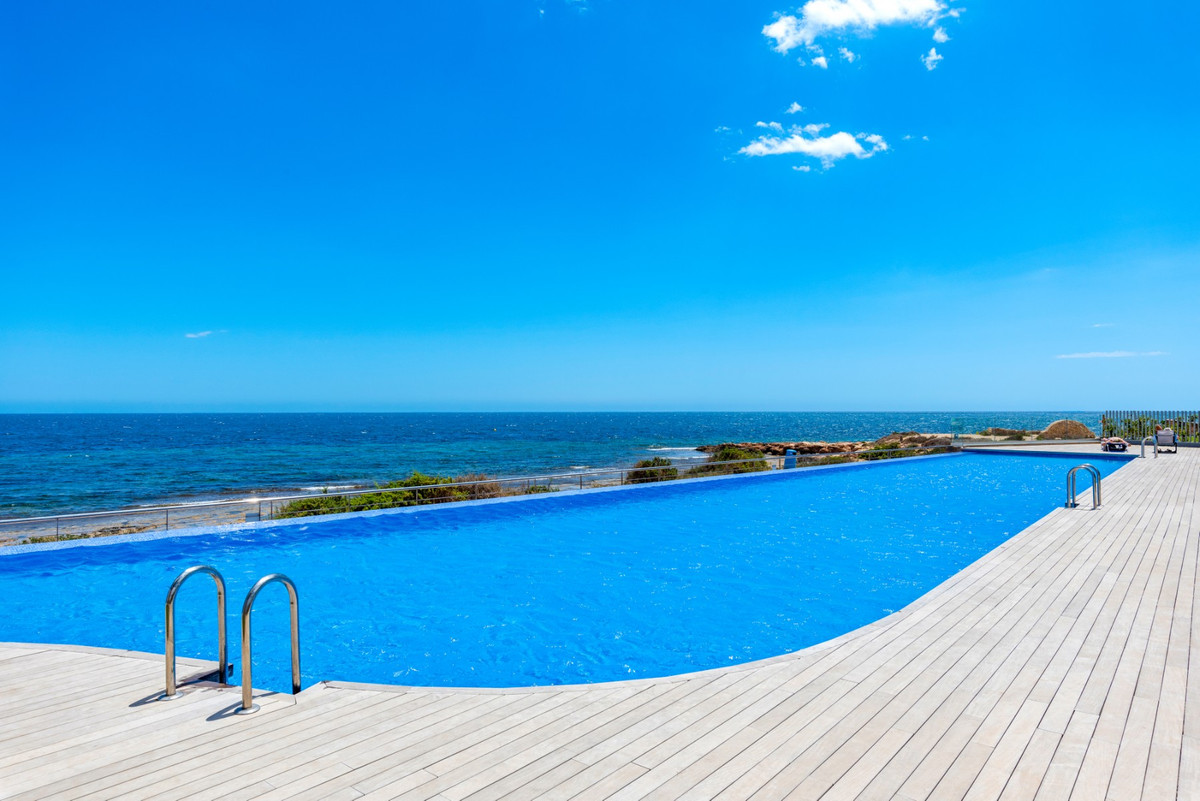 3 Bed Apartment for sale in Punta Prima Costa Blanca, Alicante, Spain