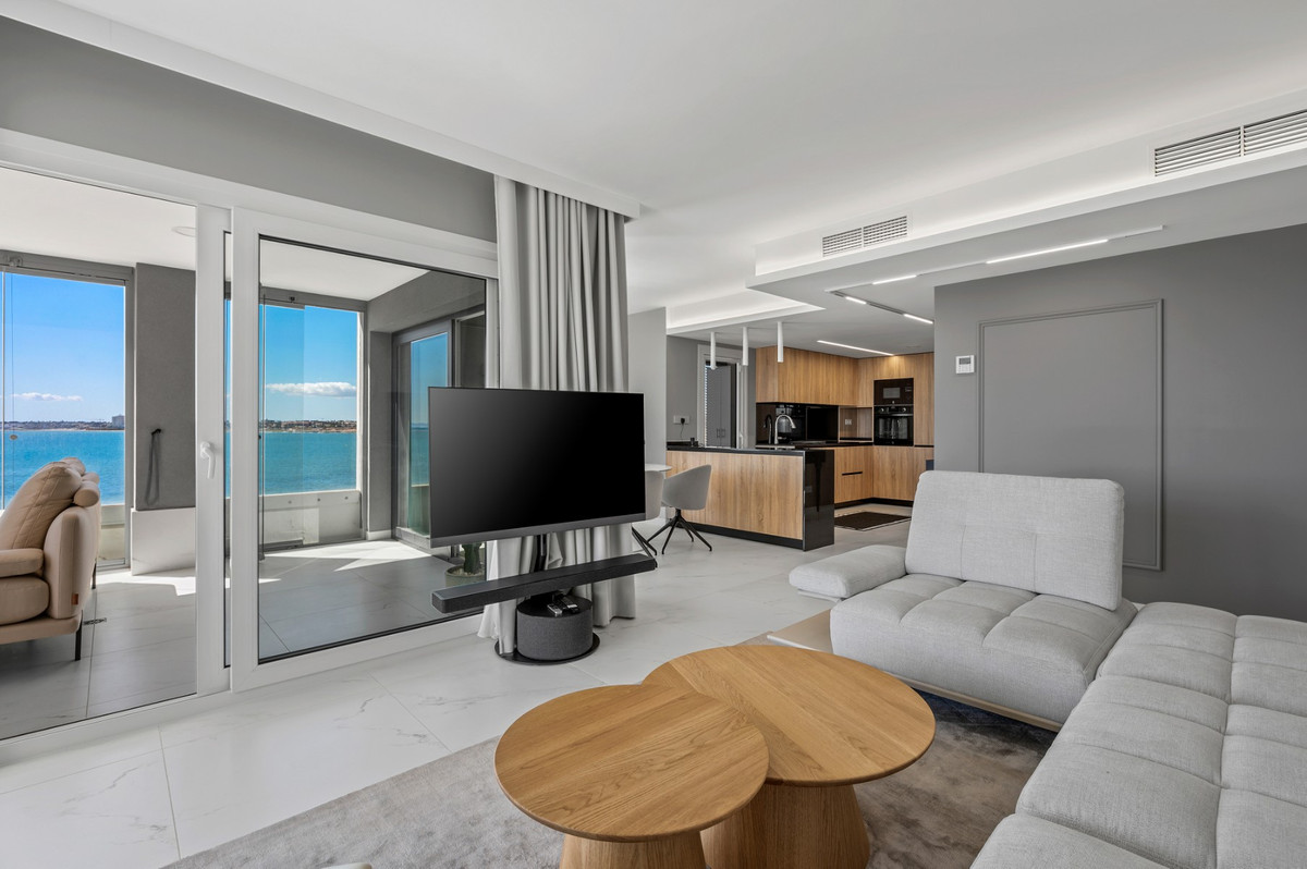 3 Bed Apartment for sale in Punta Prima Costa Blanca, Alicante, Spain