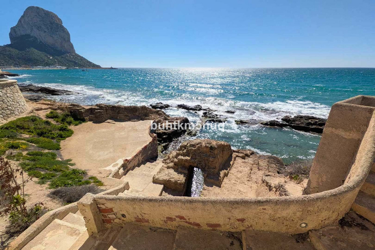 3 Bed Townhouse for sale in Calpe Costa Blanca, Alicante, Spain