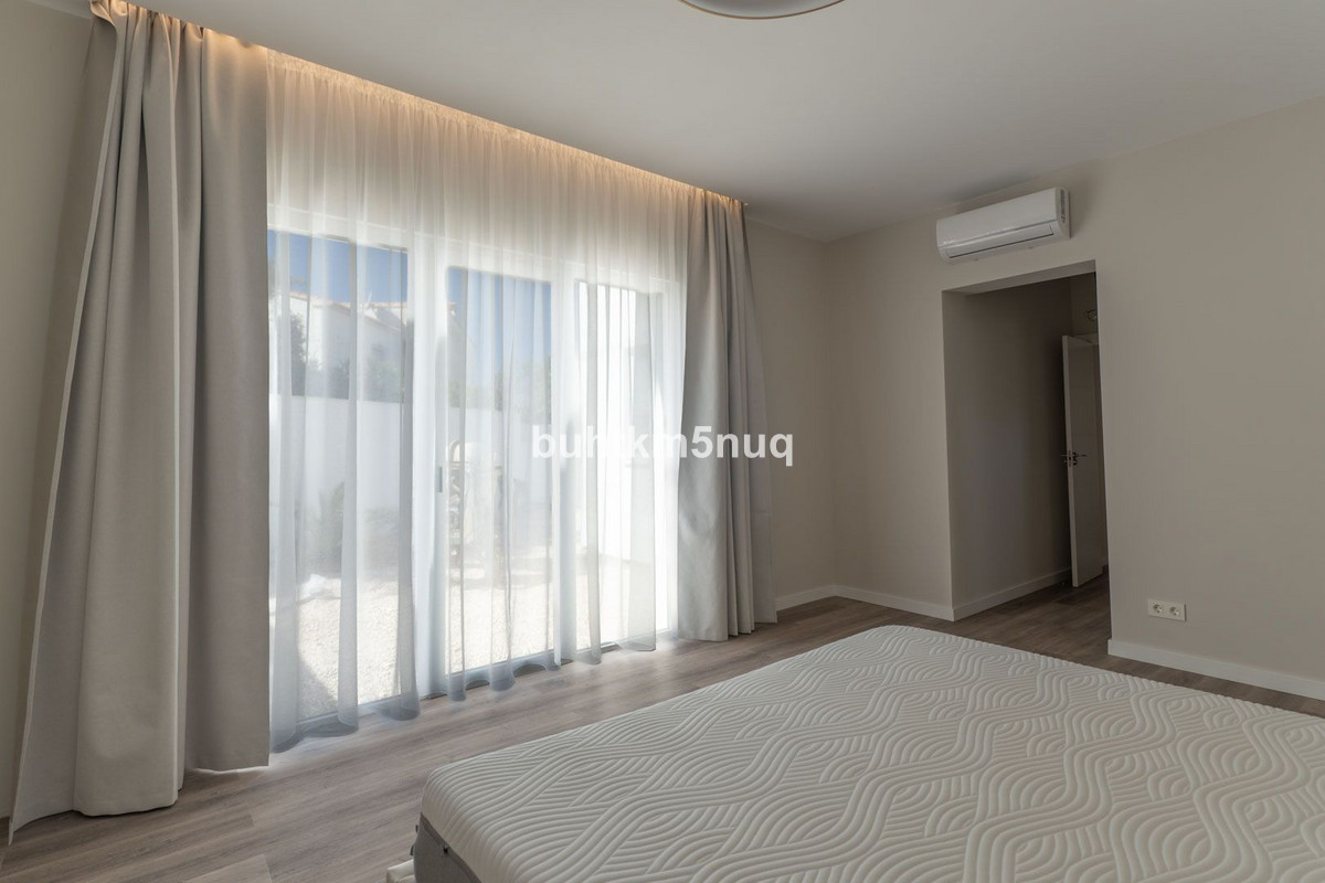3 Bed Townhouse for sale in Calpe Costa Blanca, Alicante, Spain
