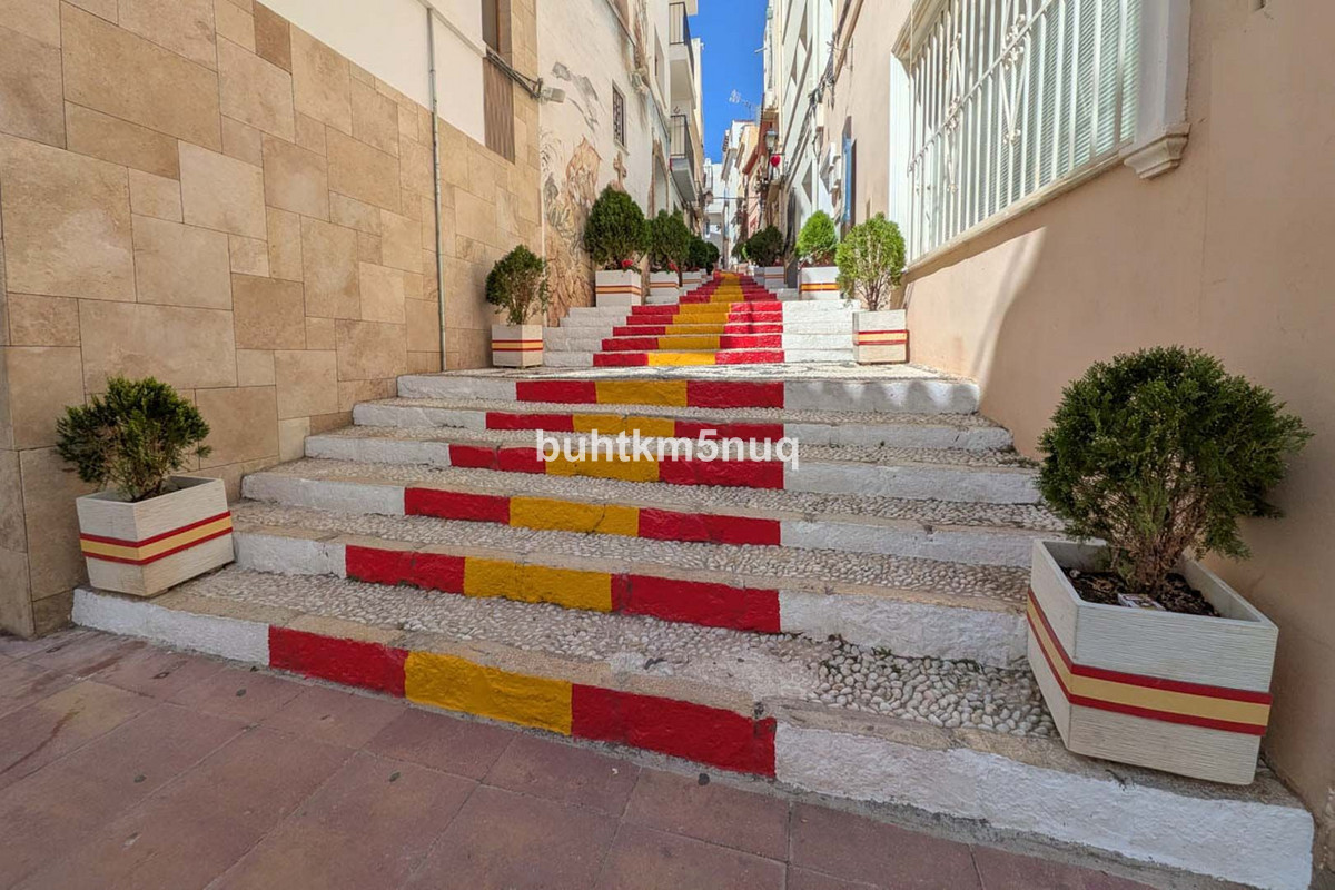 3 Bed Townhouse for sale in Calpe Costa Blanca, Alicante, Spain