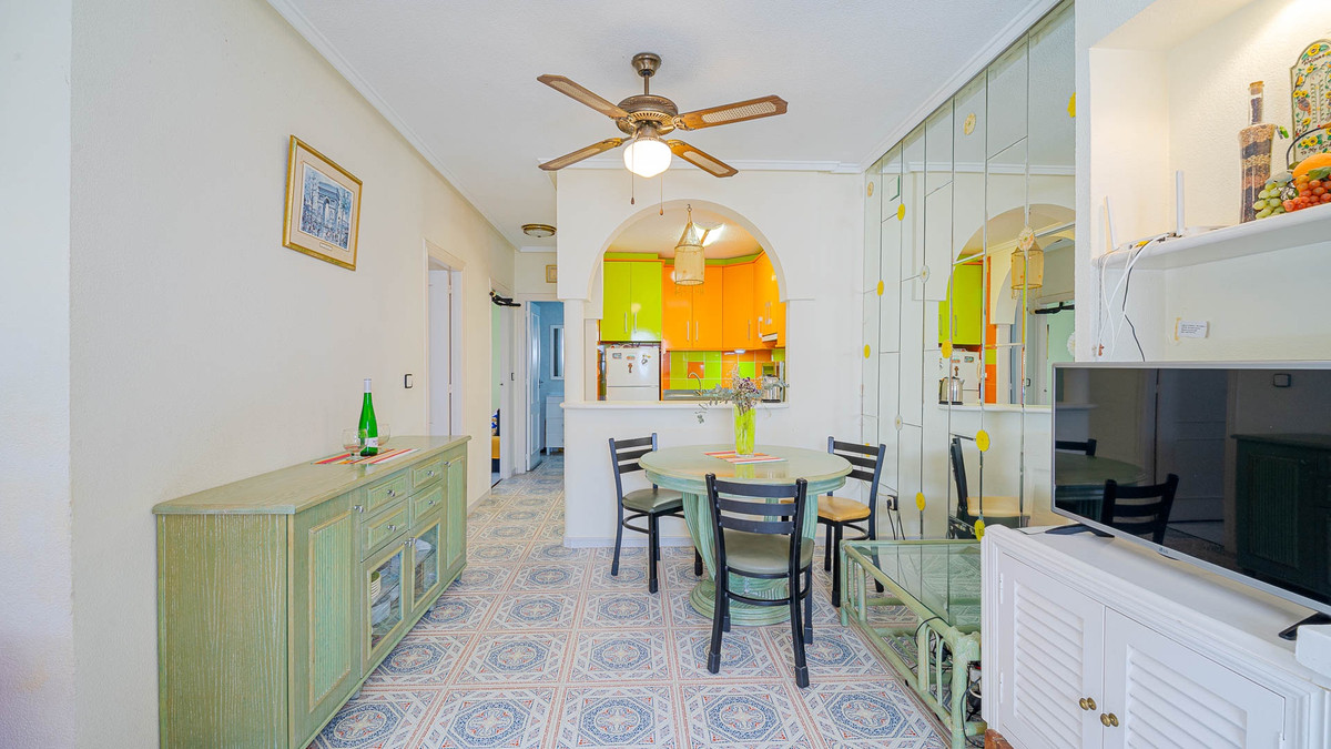 Se vende Apartamento Planta Baja de 2 dormitorios en Costa Blanca, Alicante, España