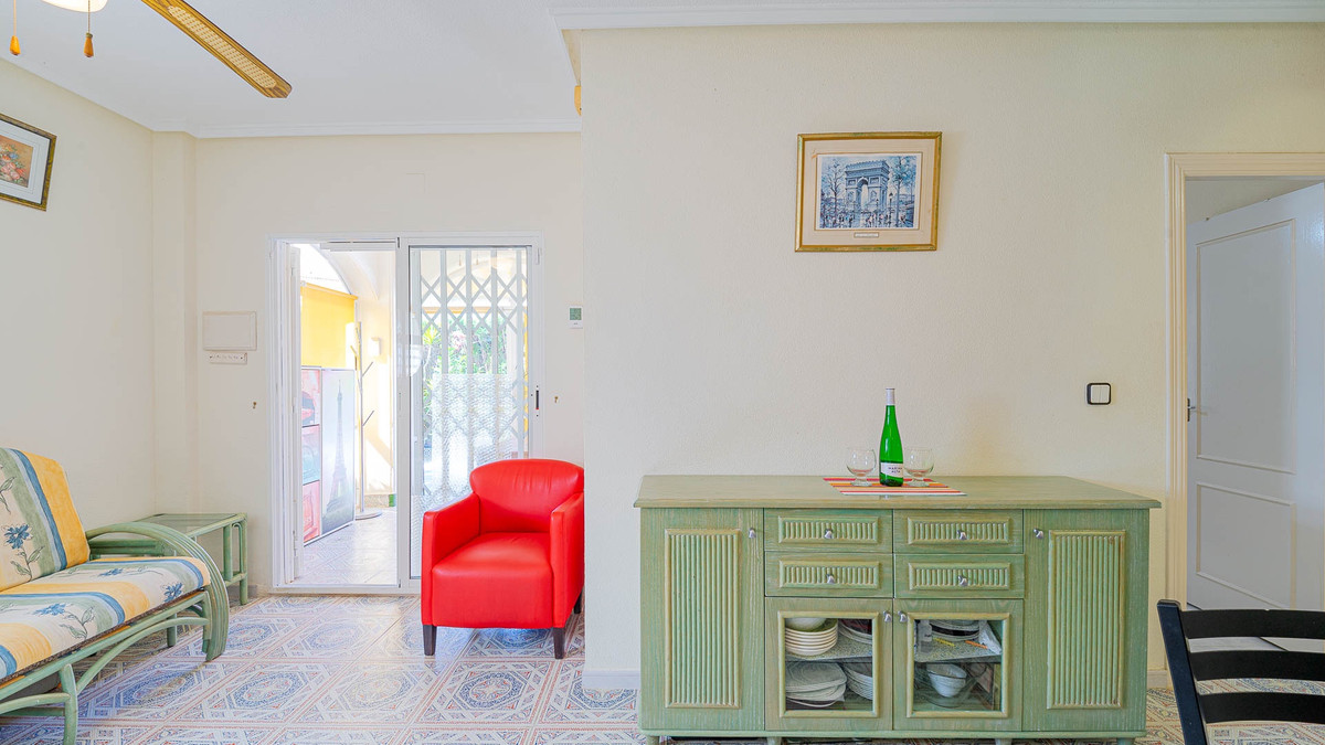 Se vende Apartamento Planta Baja de 2 dormitorios en Costa Blanca, Alicante, España