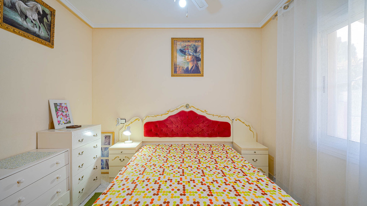 Se vende Apartamento Planta Baja de 2 dormitorios en Costa Blanca, Alicante, España