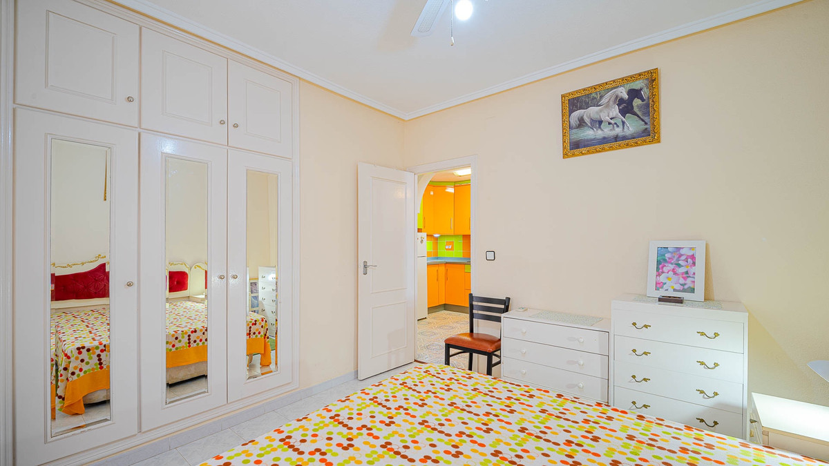 Se vende Apartamento Planta Baja de 2 dormitorios en Costa Blanca, Alicante, España