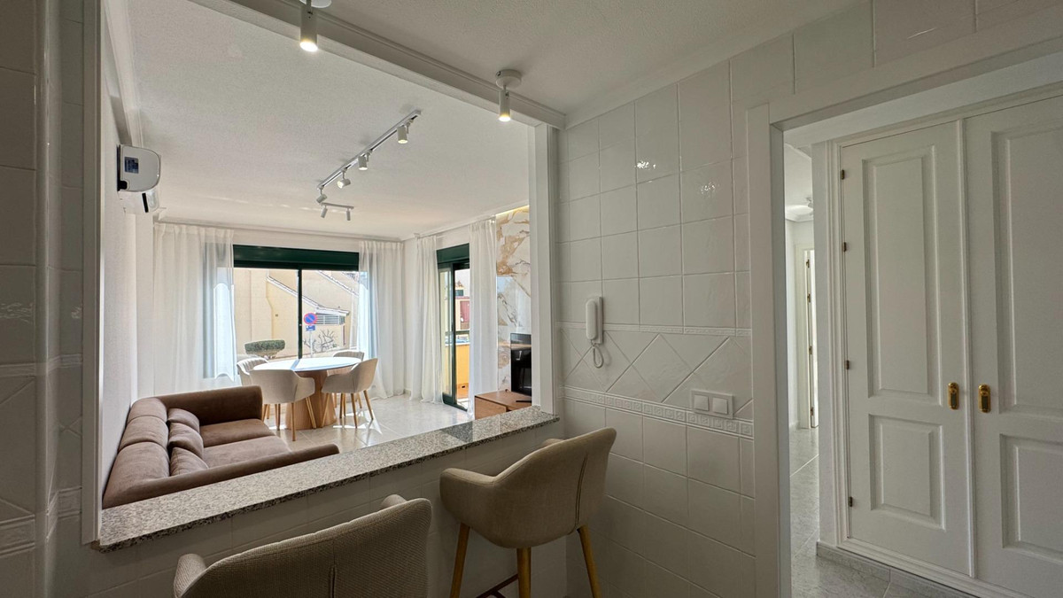 Se vende Apartamento Planta Baja de 2 dormitorios en Costa Blanca, Alicante, España
