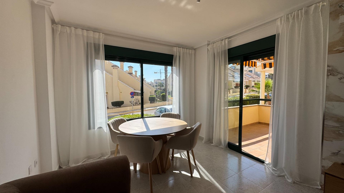 Se vende Apartamento Planta Baja de 2 dormitorios en Costa Blanca, Alicante, España