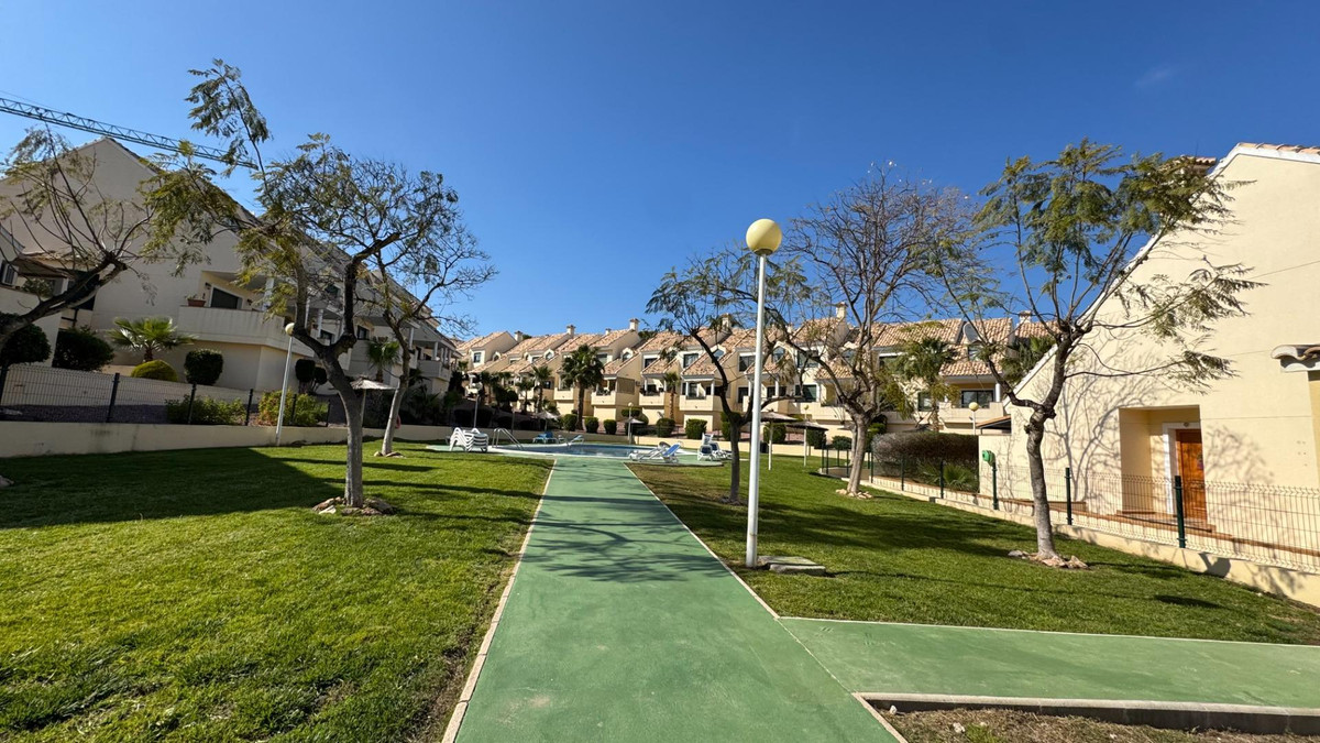 Se vende Apartamento Planta Baja de 2 dormitorios en Costa Blanca, Alicante, España
