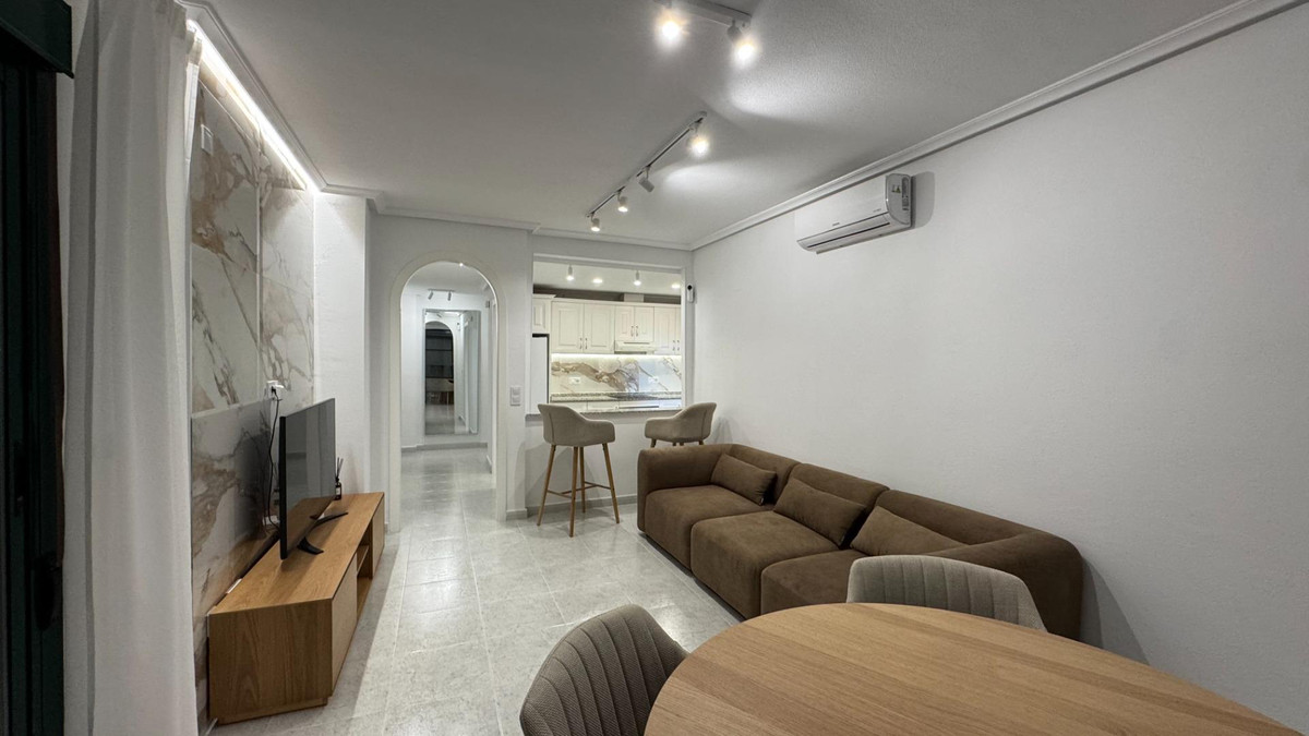 Se vende Apartamento Planta Baja de 2 dormitorios en Costa Blanca, Alicante, España