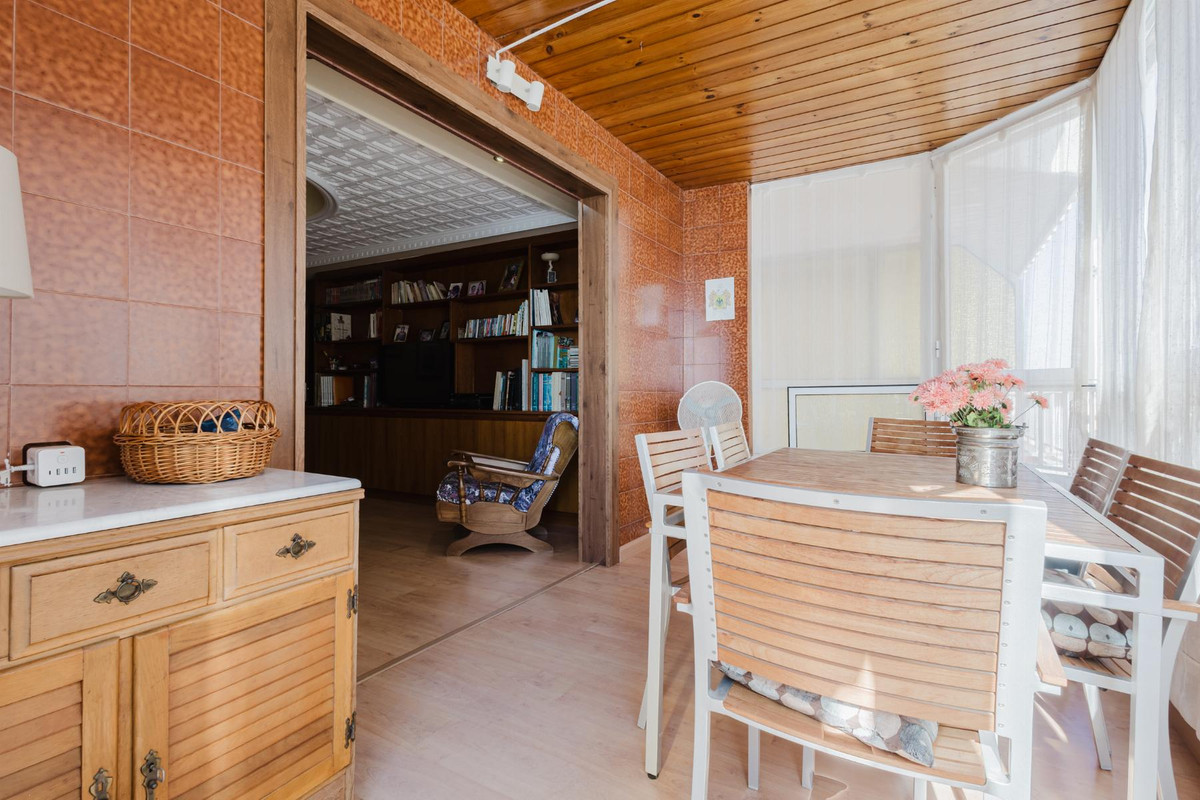 Se vende Apartamento Planta Media de 3 dormitorios en Costa Blanca, Alicante, España