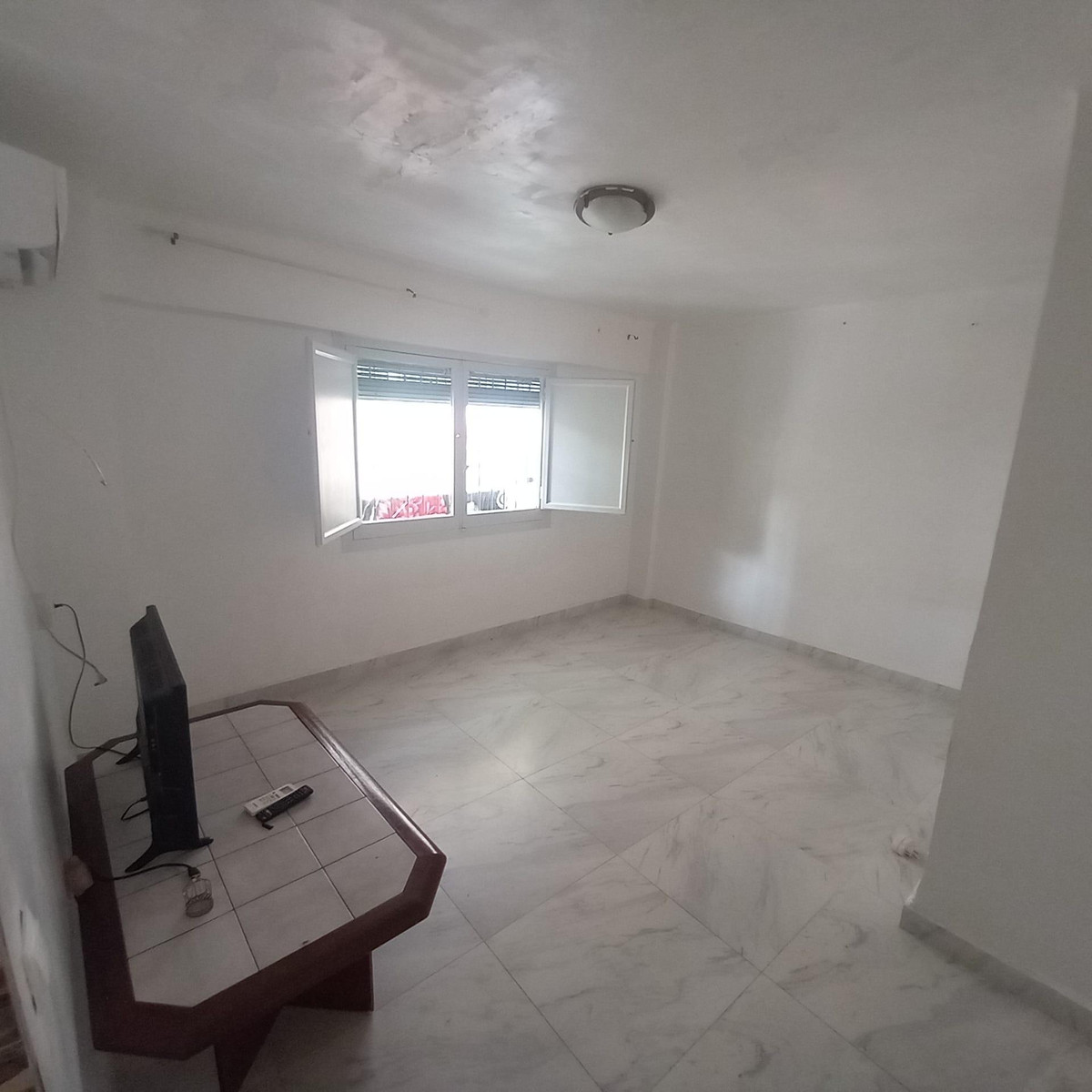 Se vende Apartamento Planta Media de 3 dormitorios en Costa Blanca, Alicante, España
