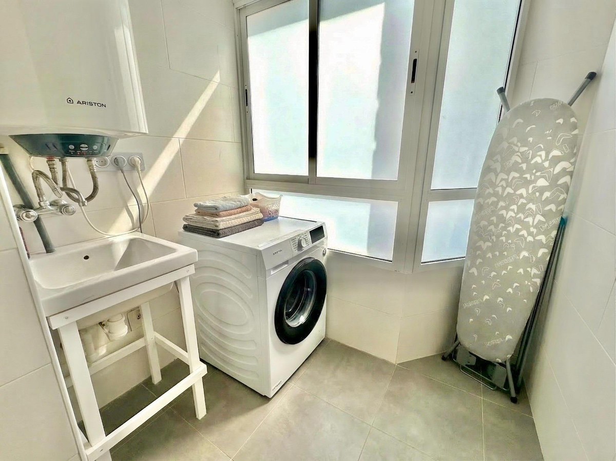 3 Bed Apartment for sale in Torrevieja Costa Blanca, Alicante, Spain
