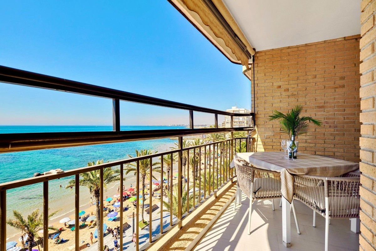 3 Bed Apartment for sale in Torrevieja Costa Blanca, Alicante, Spain