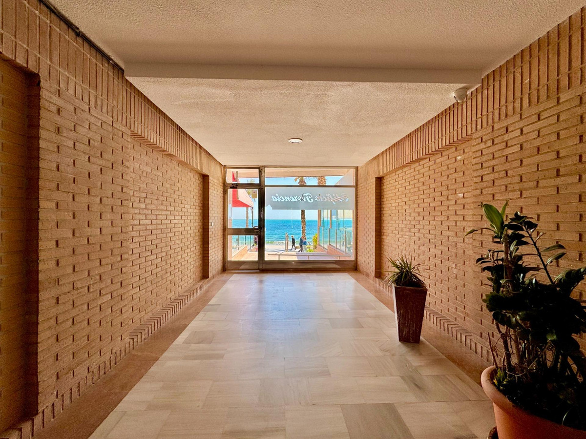 3 Bed Apartment for sale in Torrevieja Costa Blanca, Alicante, Spain