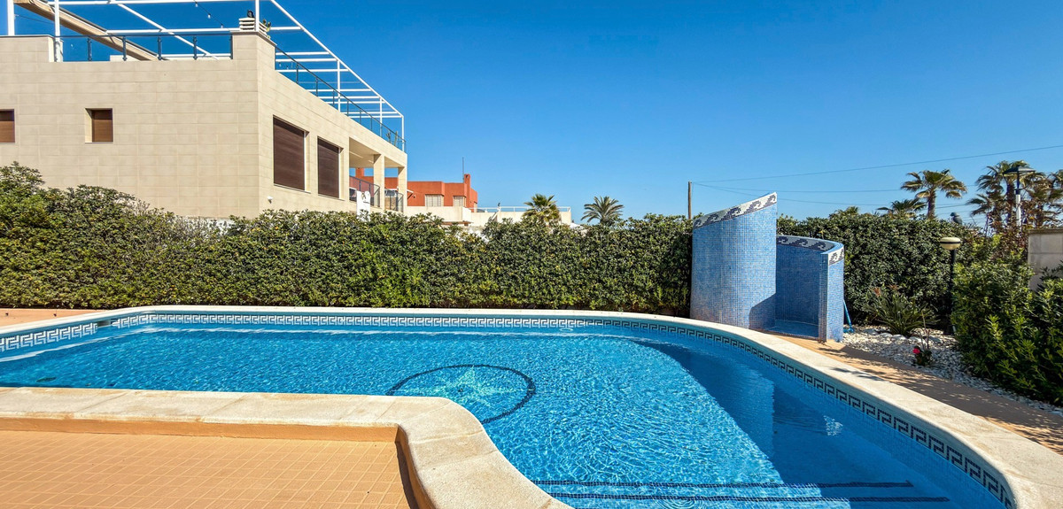 5 Bed Townhouse for sale in Torrevieja Costa Blanca, Alicante, Spain