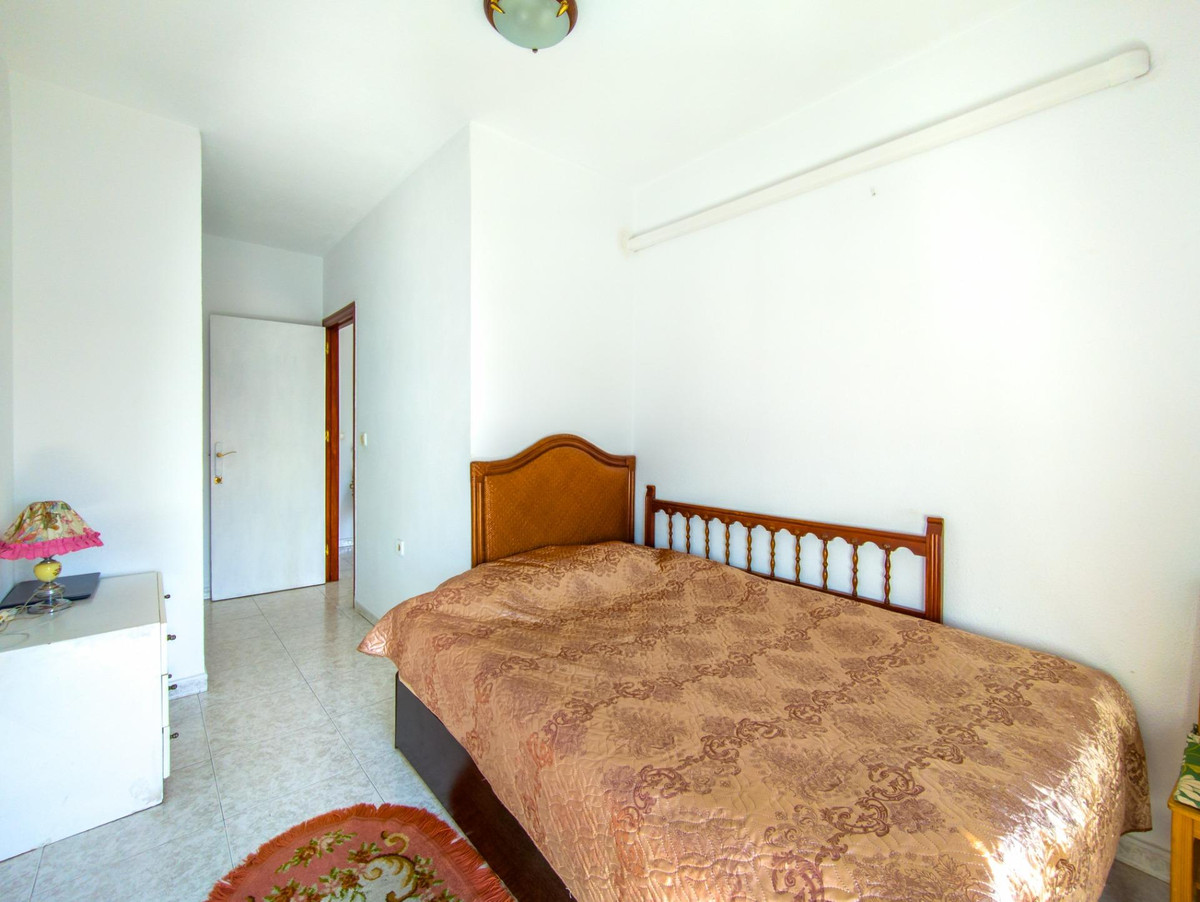 Se vende Apartamento Planta Media de 2 dormitorios en Costa Blanca, Alicante, España