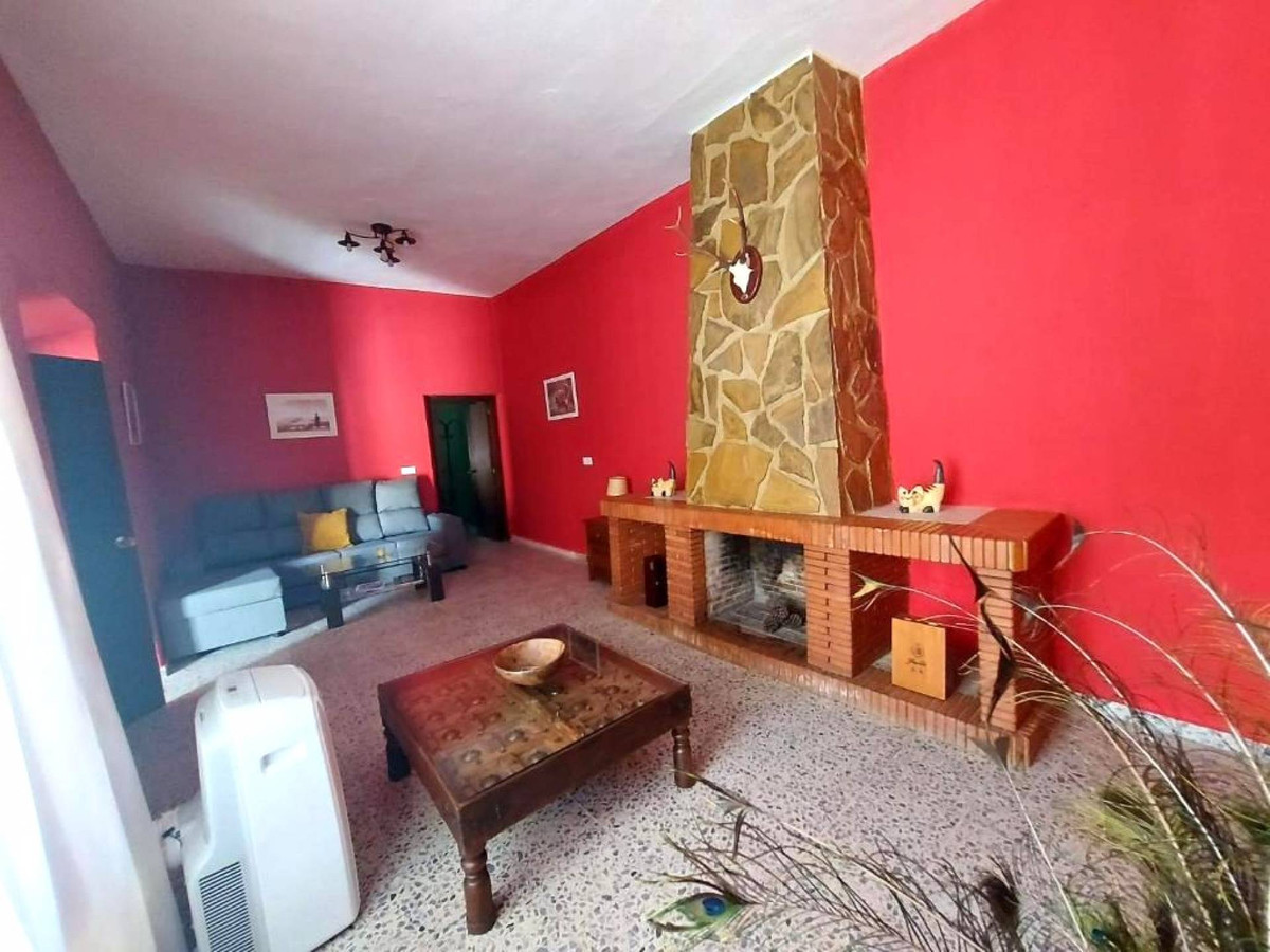 5 Bed Commercial unit for sale in Gaucín Costa Del Sol, Málaga, Spain