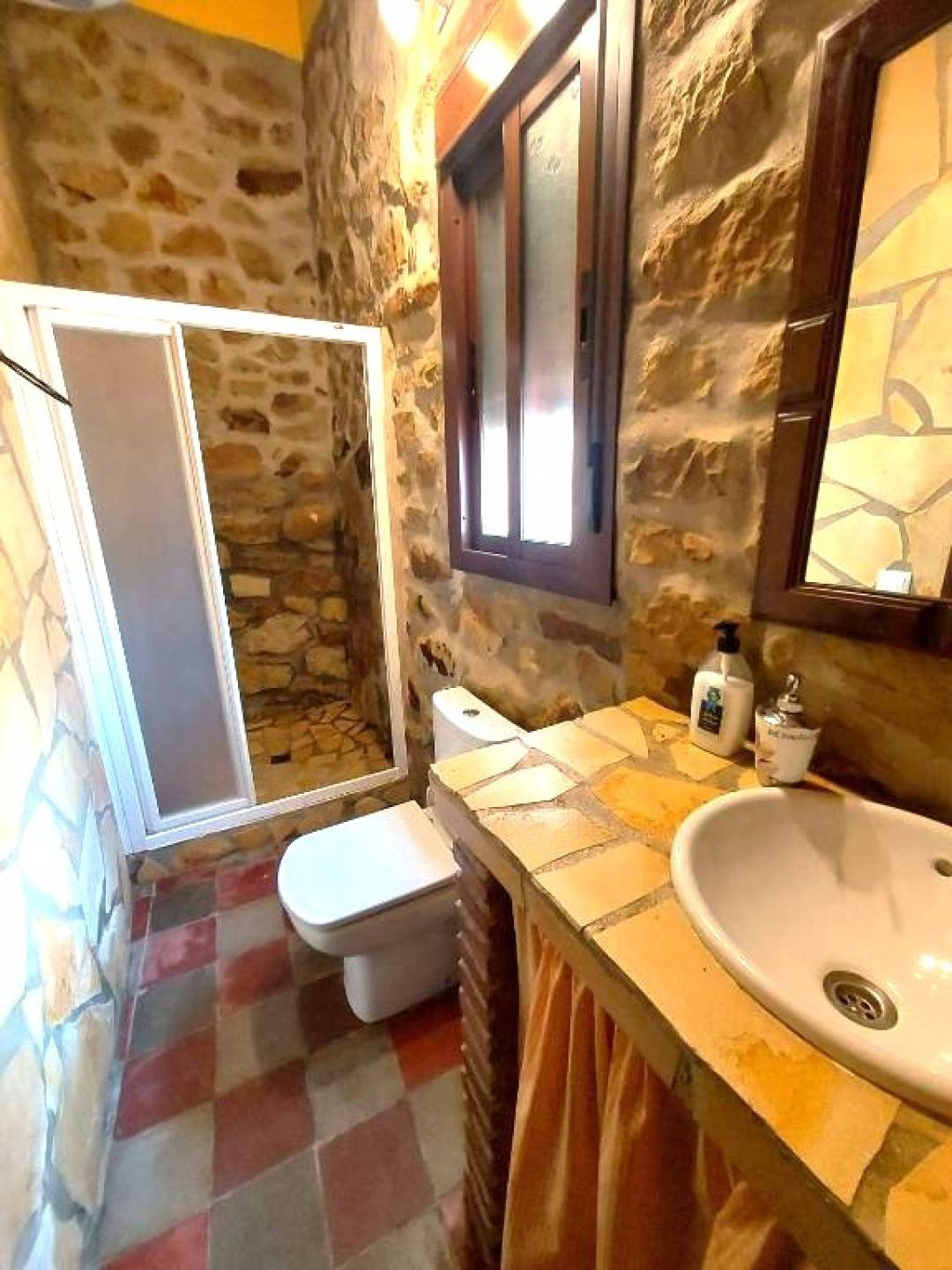 5 Bed Commercial unit for sale in Gaucín Costa Del Sol, Málaga, Spain