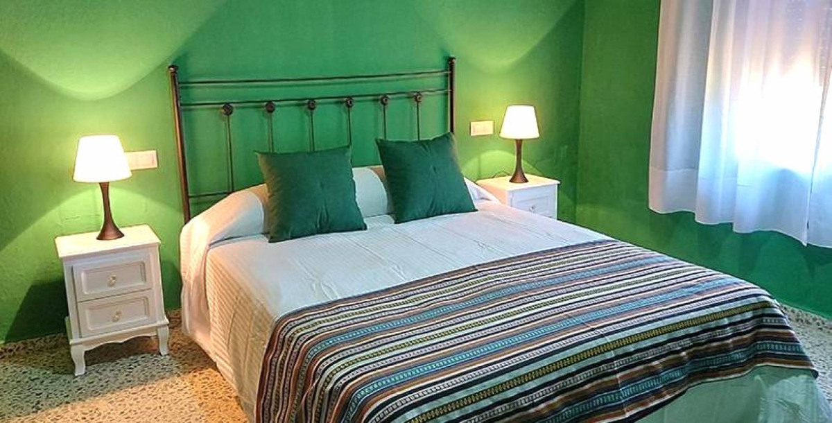 5 Bed Commercial unit for sale in Gaucín Costa Del Sol, Málaga, Spain