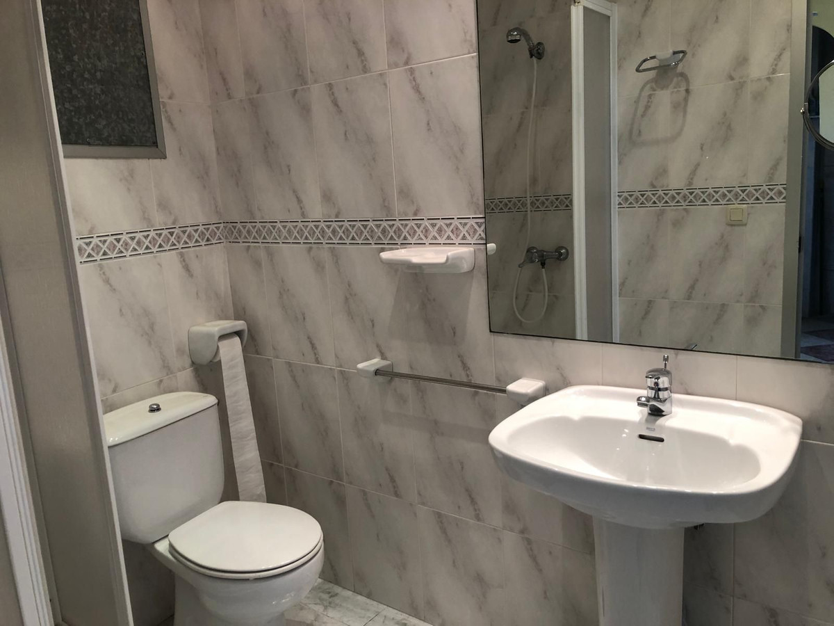 Se vende Adosada de 4 dormitorios en Costa Del Sol, Málaga, España