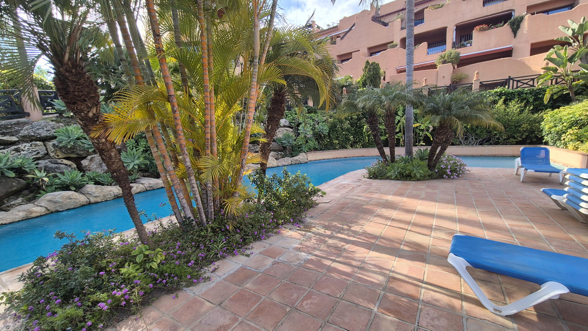 Se vende Apartamento Planta Baja de 2 dormitorios en Costa Del Sol, Málaga, España