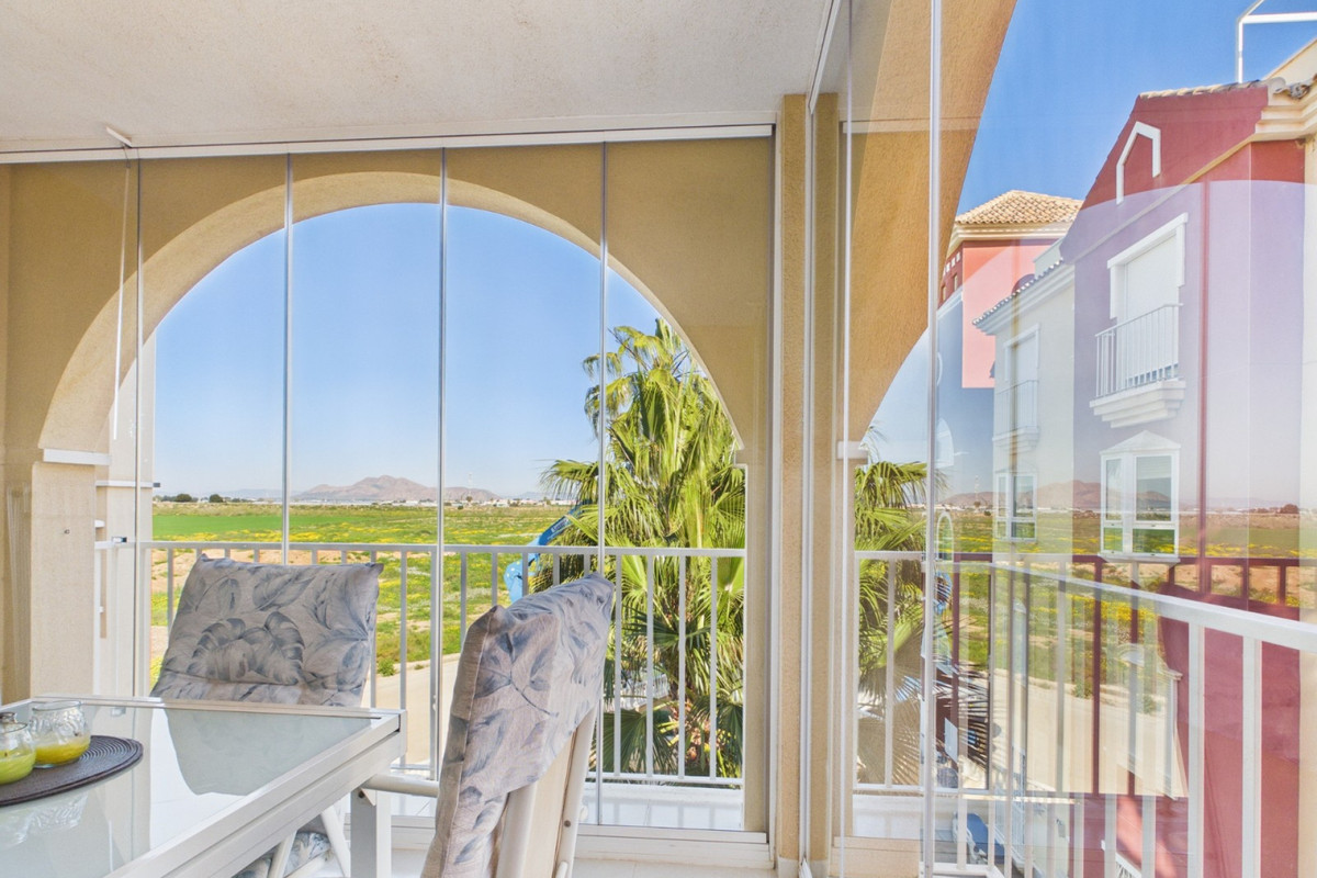 Se vende Apartamento Planta Media de 3 dormitorios en Costa Calida, Murcia, España