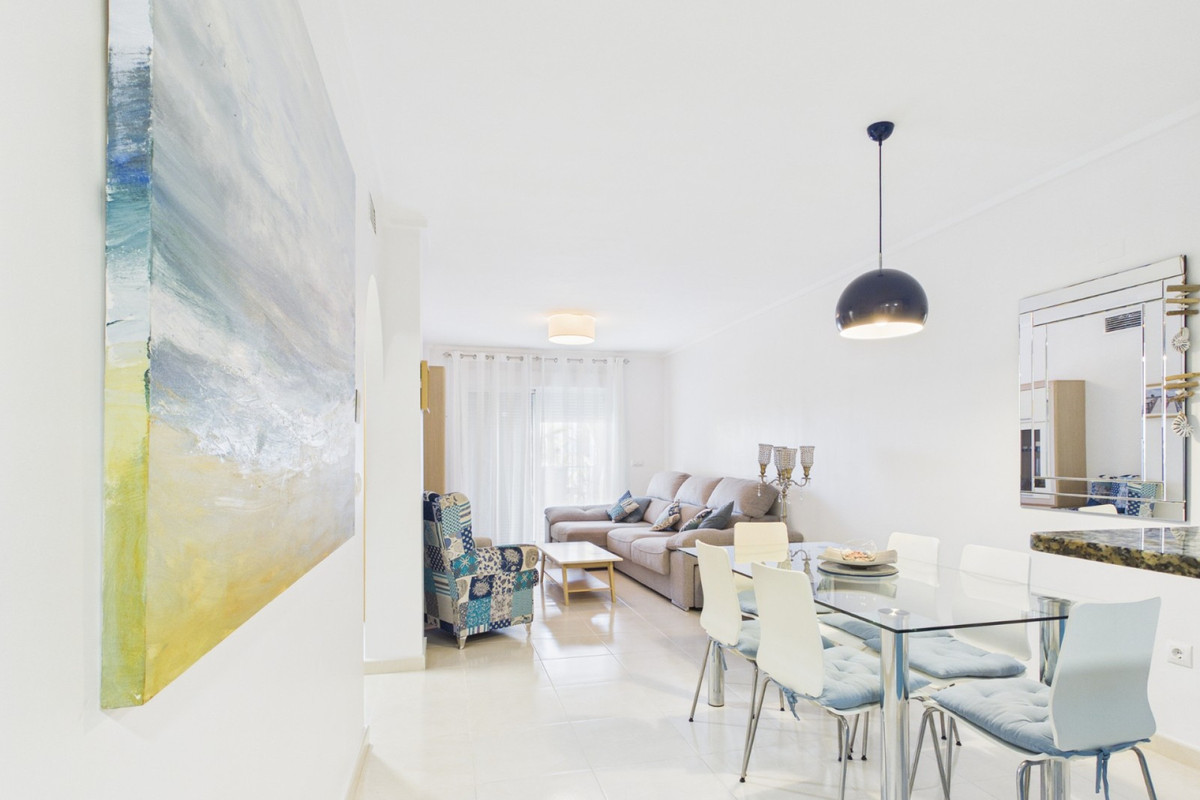 Se vende Apartamento Planta Media de 3 dormitorios en Costa Calida, Murcia, España