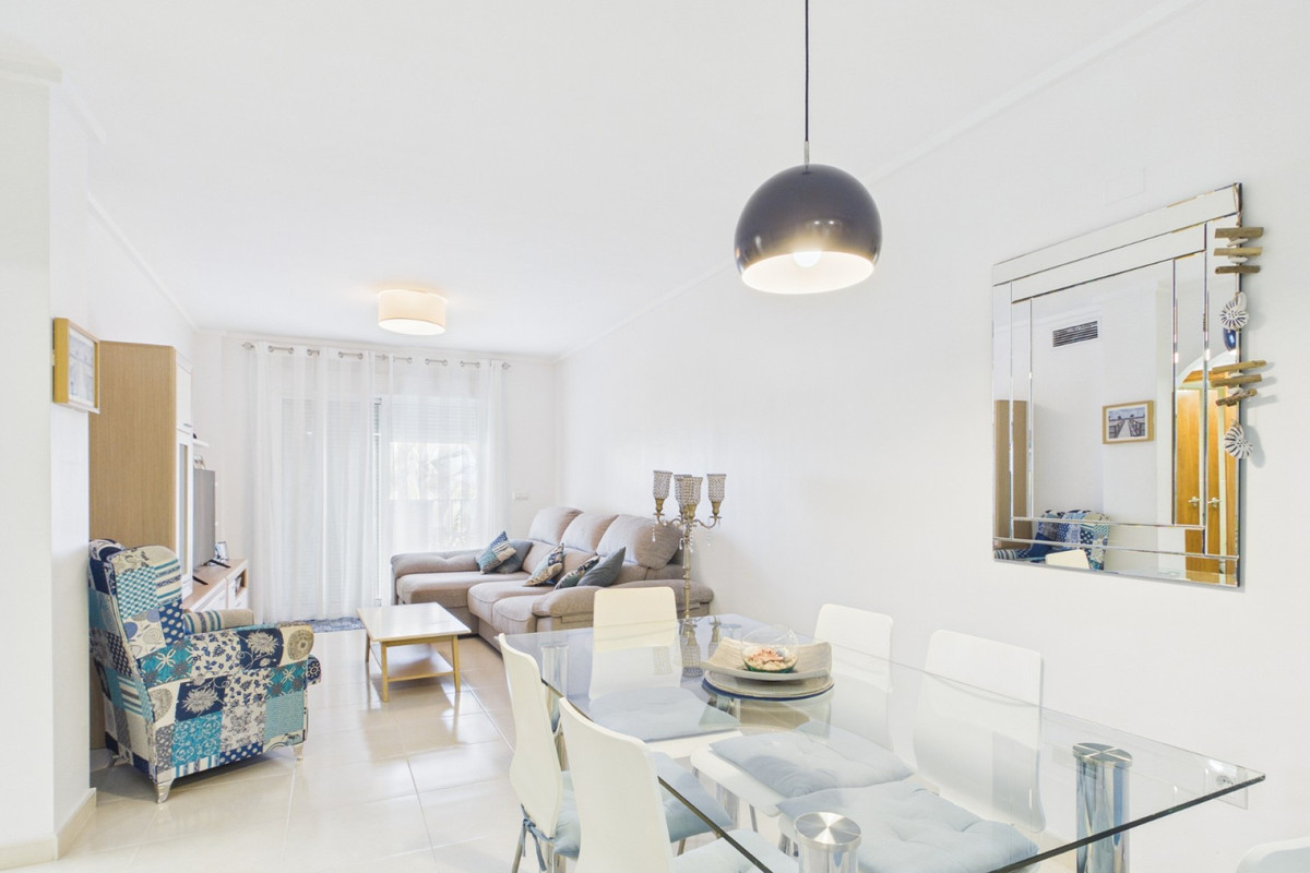Se vende Apartamento Planta Media de 3 dormitorios en Costa Calida, Murcia, España