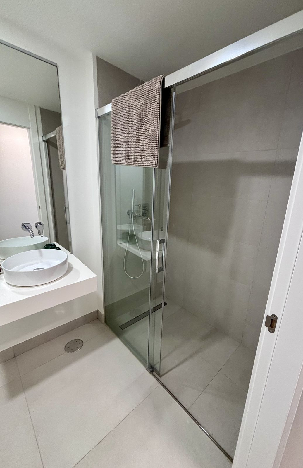3 Bed Apartment for sale in Calanova Golf Costa Del Sol, Málaga, Spain