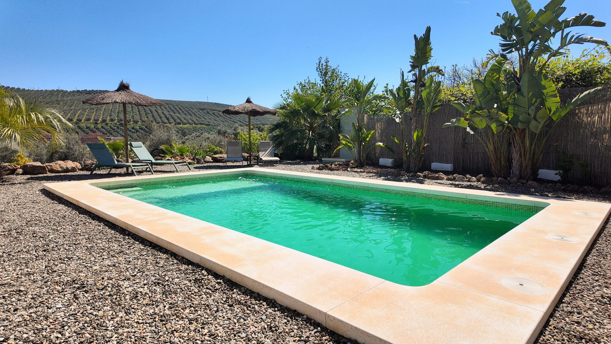 8 Bed Townhouse for sale in Alora Costa Del Sol, Málaga, Spain