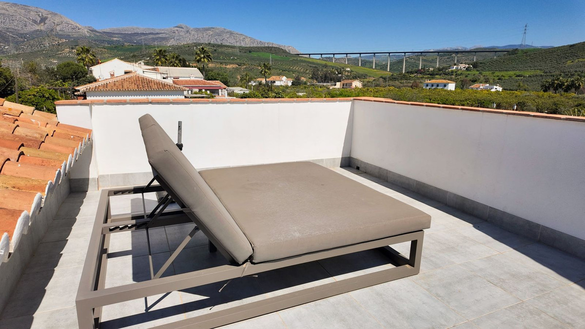 8 Bed Townhouse for sale in Alora Costa Del Sol, Málaga, Spain